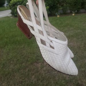 Woven leather kitten heels